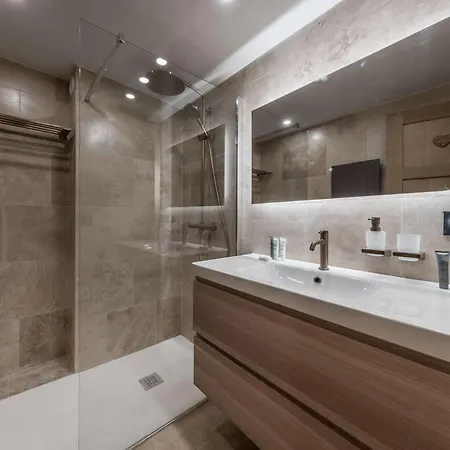 Bel Renove, 42m², 1850, 4 Pers, Centre Station, Skis Aux Pieds - Fr-1-631-211 아파트 쿠쉐벨