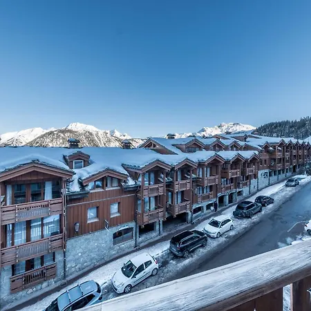 Bel Renove, 42m², 1850, 4 Pers, Centre Station, Skis Aux Pieds - Fr-1-631-211